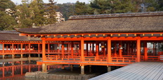 Itsukushima_Shrine_at_Miyajima