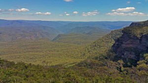 Views-to-Megalong-Valley2